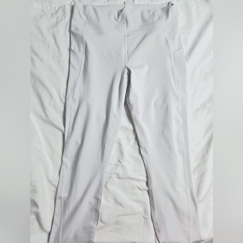 Flabetics white leggings